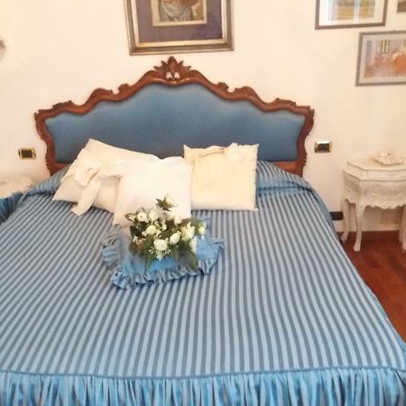 Raffinato Attico Vicino Al Mare Con Solarium Lido Di Camaiore Εξωτερικό φωτογραφία