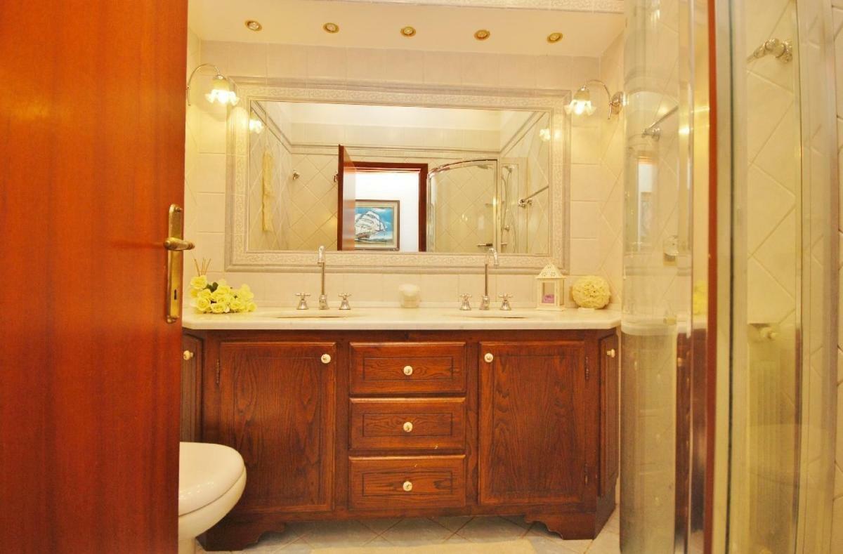 Raffinato Attico Vicino Al Mare Con Solarium Lido Di Camaiore Εξωτερικό φωτογραφία