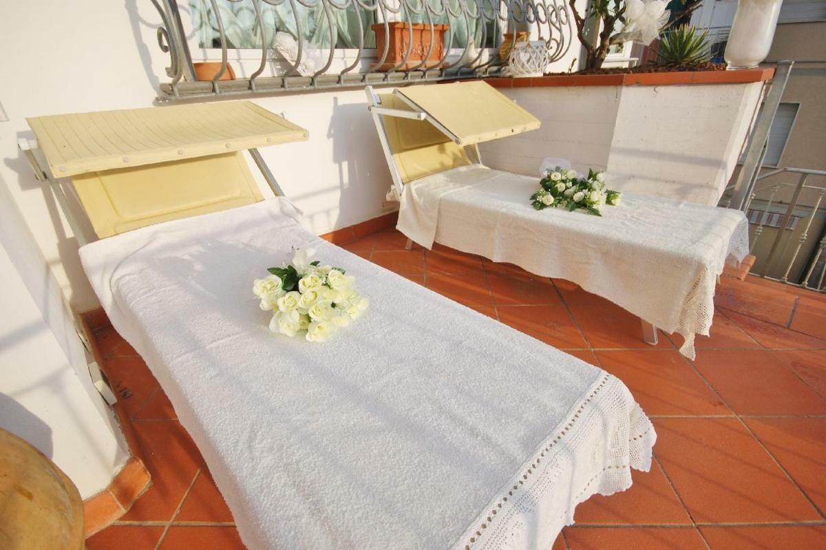 Raffinato Attico Vicino Al Mare Con Solarium Lido Di Camaiore Εξωτερικό φωτογραφία