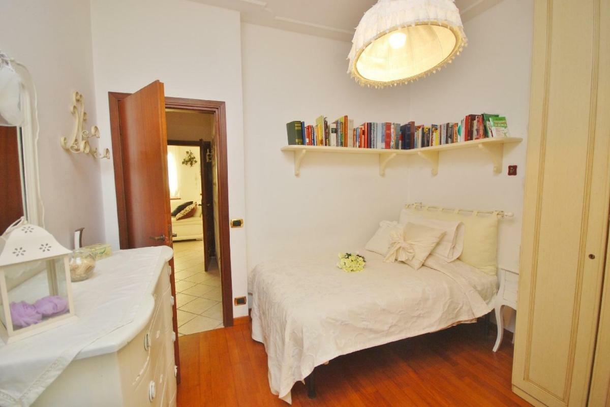 Raffinato Attico Vicino Al Mare Con Solarium Lido Di Camaiore Εξωτερικό φωτογραφία